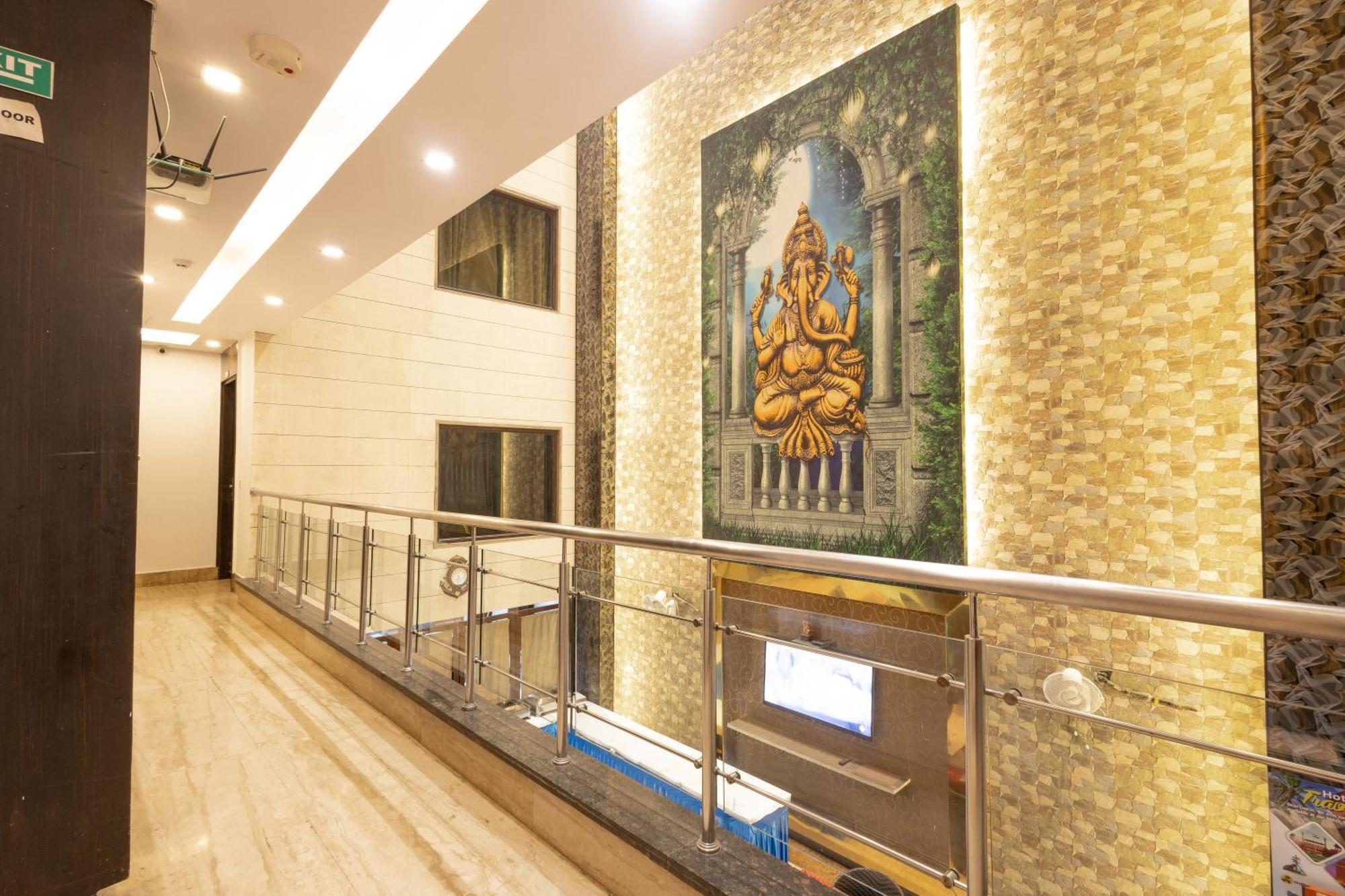 דלהי Hotel Gold Souk - Karol Bagh מראה חיצוני תמונה