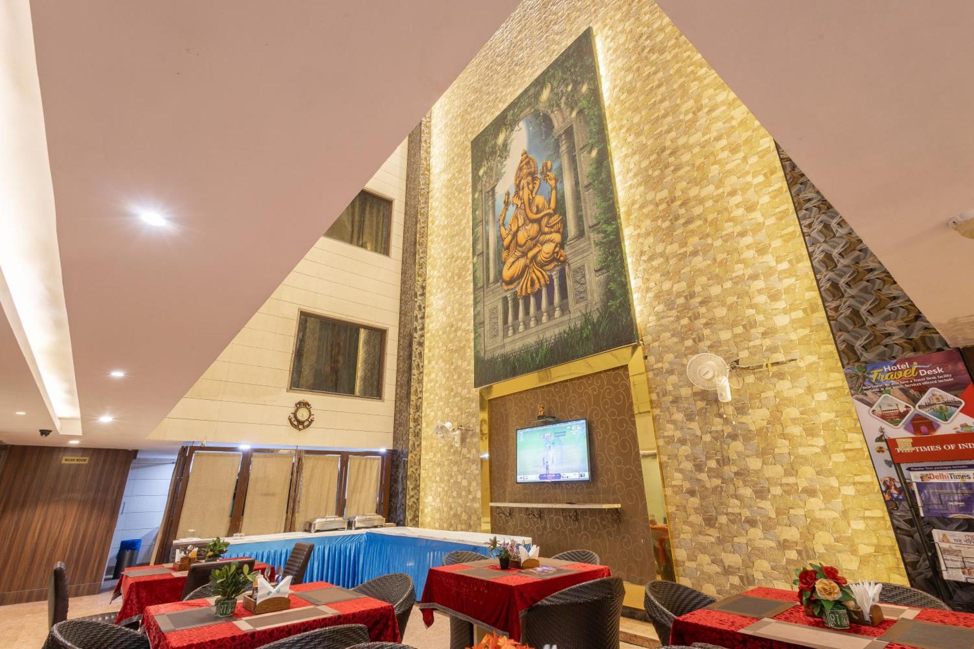 דלהי Hotel Gold Souk - Karol Bagh מראה חיצוני תמונה