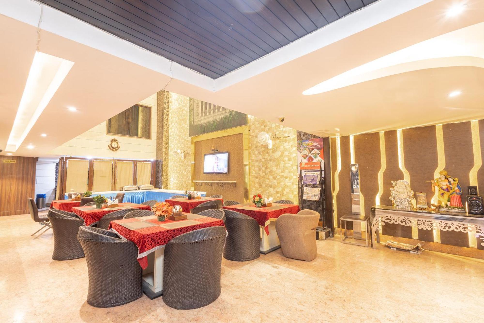 דלהי Hotel Gold Souk - Karol Bagh מראה חיצוני תמונה