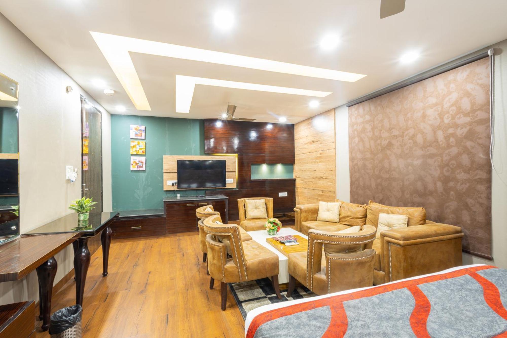 דלהי Hotel Gold Souk - Karol Bagh מראה חיצוני תמונה