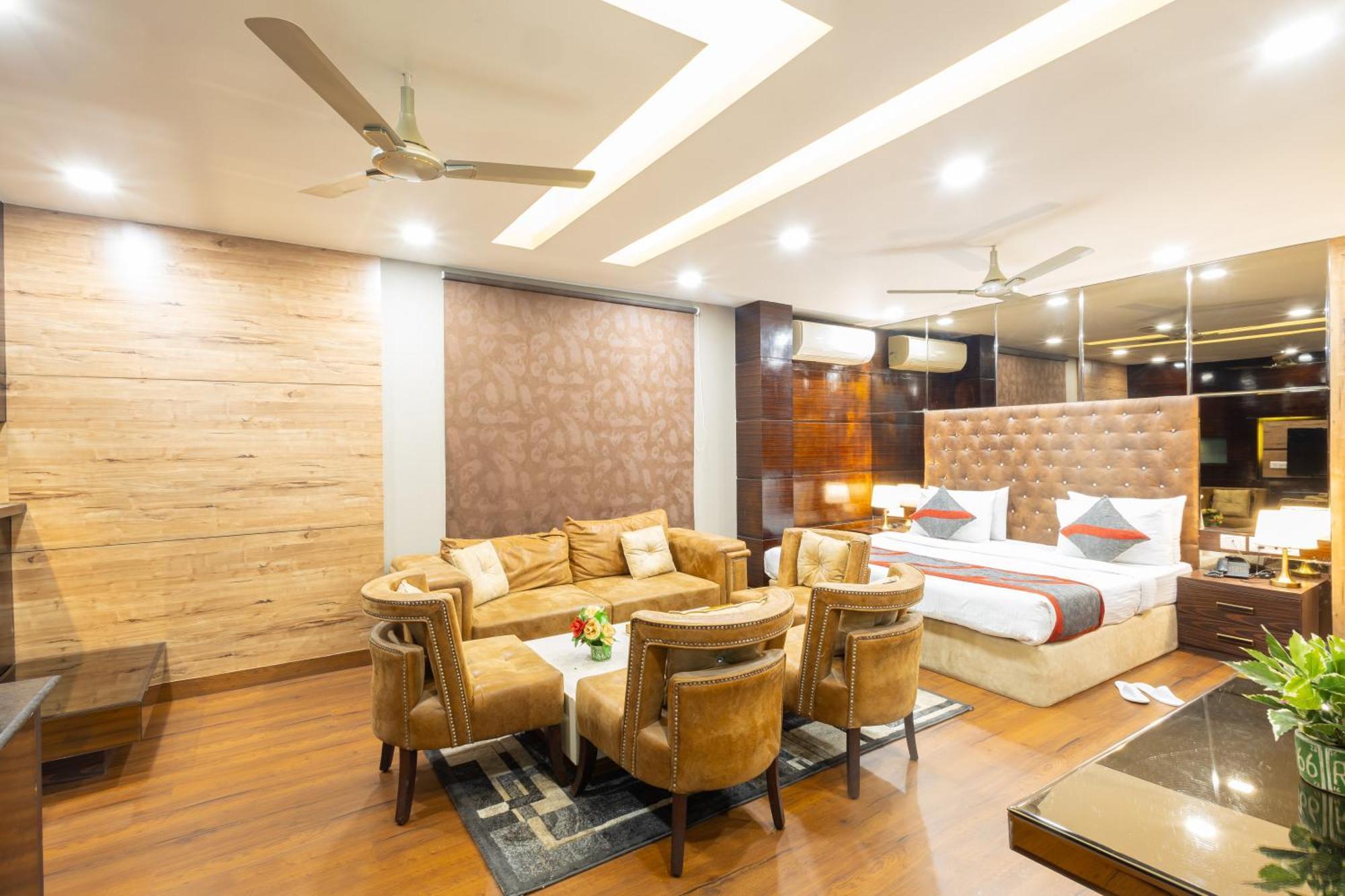 דלהי Hotel Gold Souk - Karol Bagh מראה חיצוני תמונה