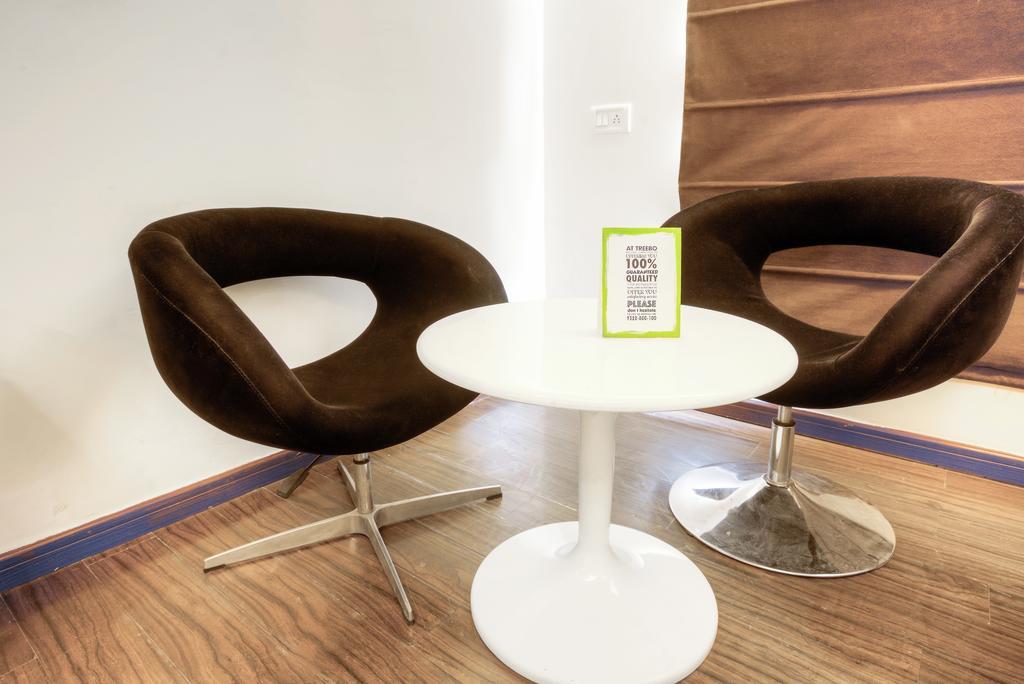 דלהי Hotel Gold Souk - Karol Bagh מראה חיצוני תמונה