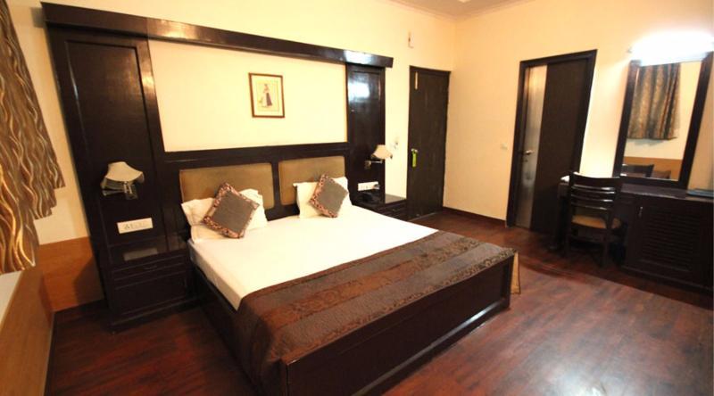 דלהי Hotel Gold Souk - Karol Bagh מראה חיצוני תמונה